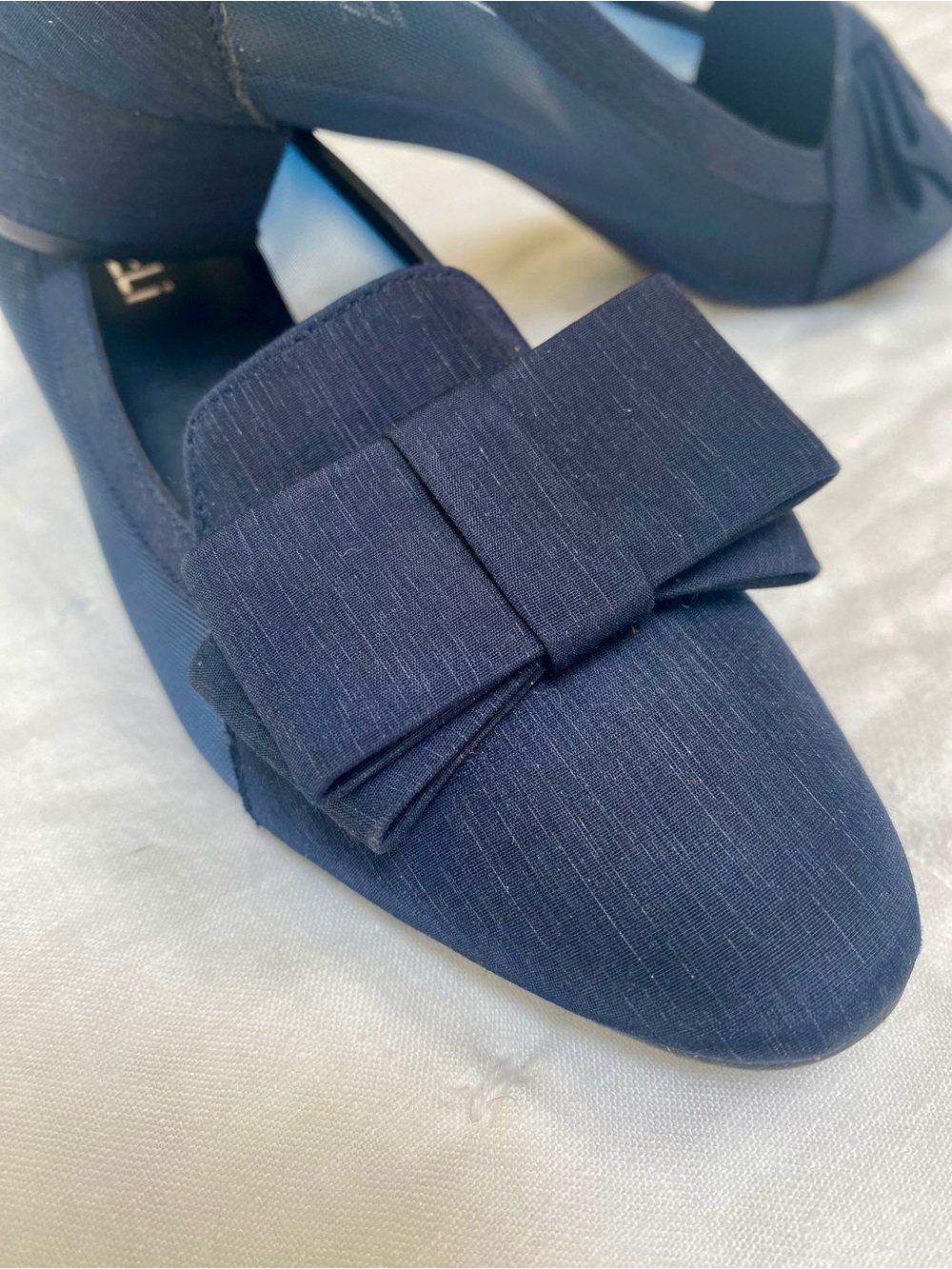Vaneli Alona Pump